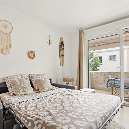 Διαμέρισμα Le Castello 150m De La Fréjus